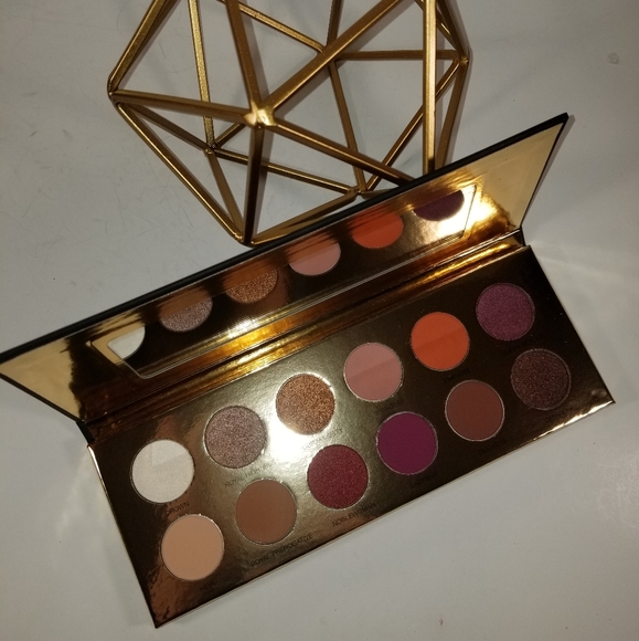 🆕️Coloured Raine, Queen Of Hearts Palette - Picture 5 of 5